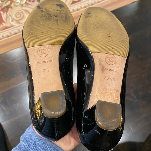 Rare Chanel Patent Two Tone Heels - Picture 4 of 12